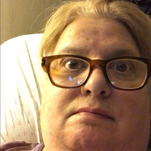 Meet your Posher, Veronica